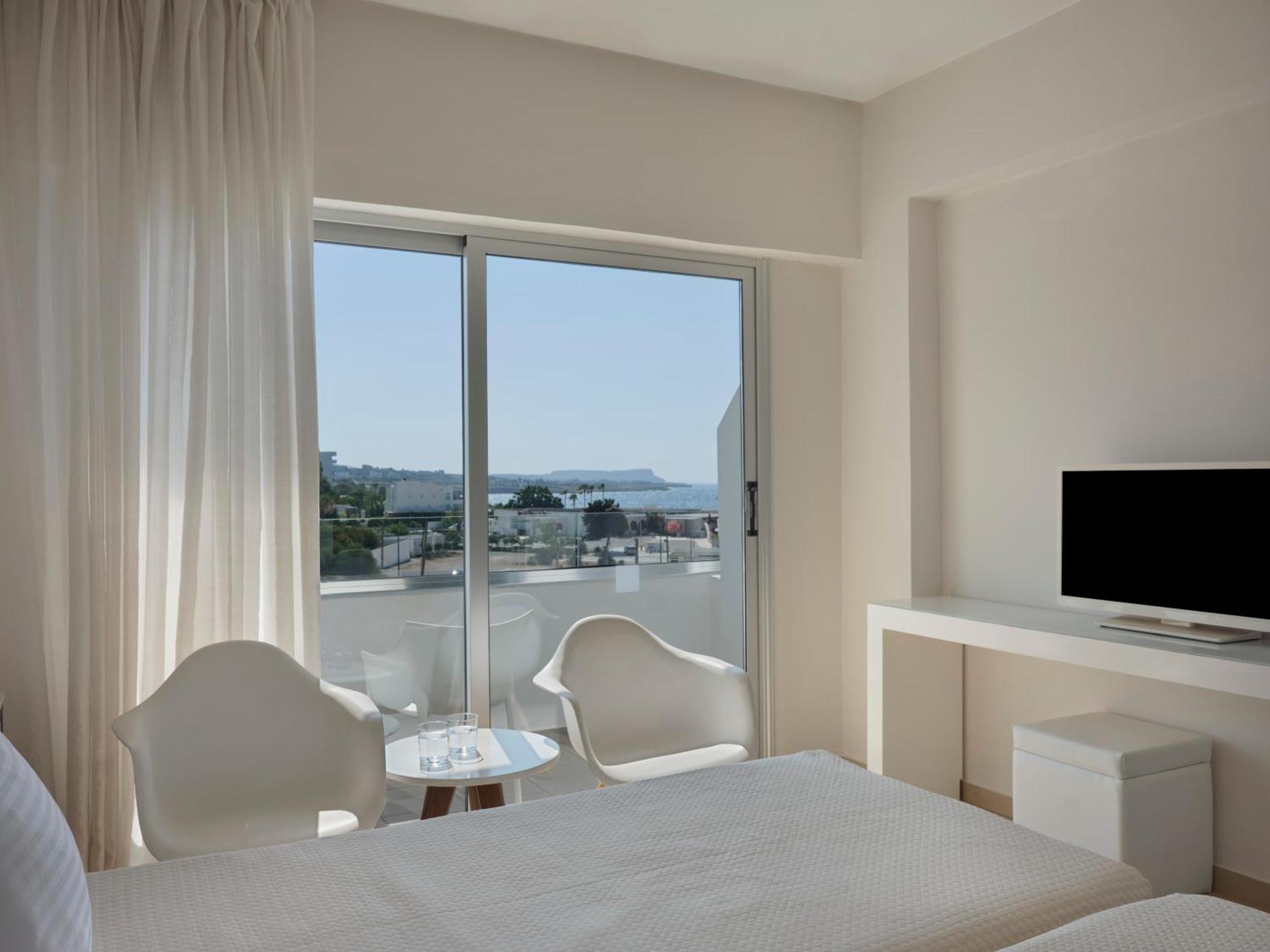 Atlantica Sancta Napa Hotel Agia Napa Exterior foto
